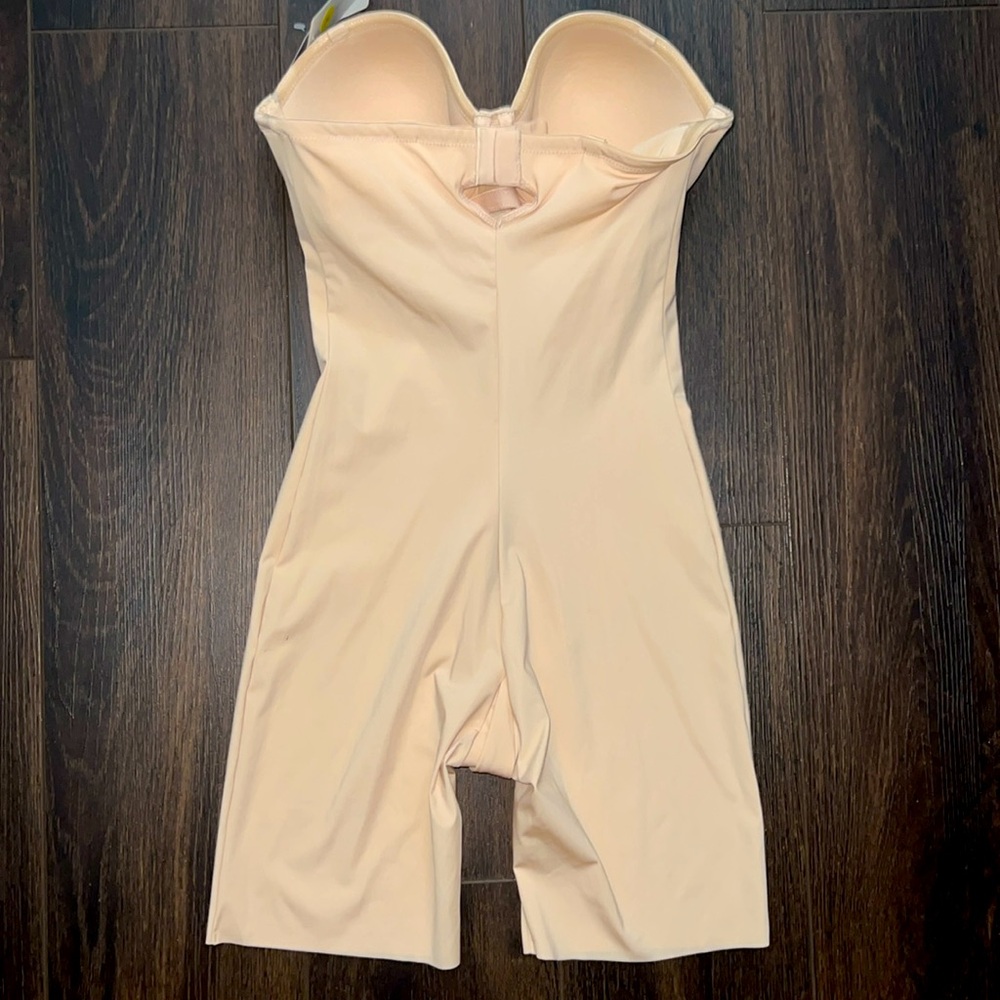 Wacoal Firm Control All In One Strapless Shapewear, Beige/Nude, Size: 34C - Picture 2 of 5